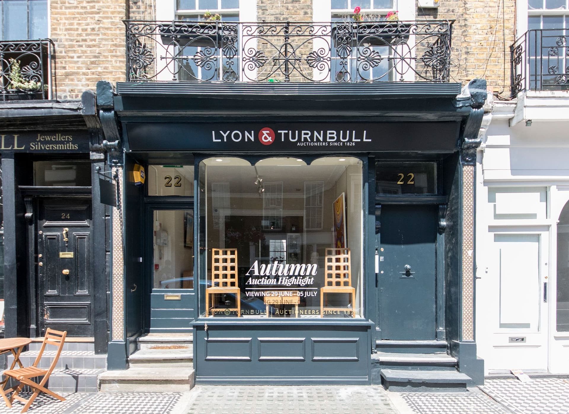 Lyon & Turnbull Edinburgh Auction Showroom