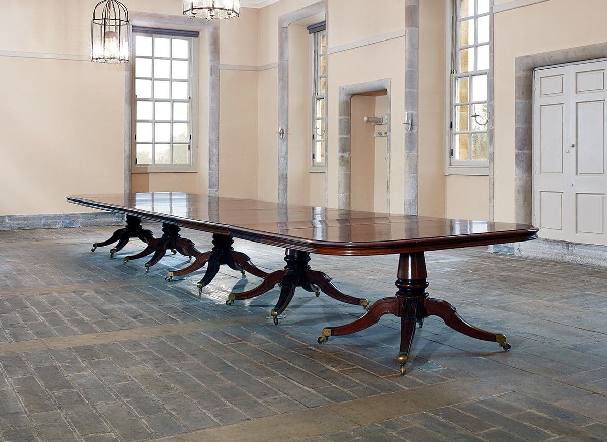 British & European Furniture Auctions: Edinburgh, London, Glasgow & Online