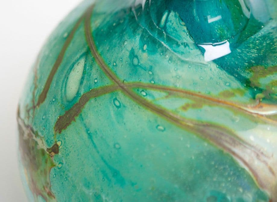 British Studio Glass: Sam Herman, Peter Layton & a Living Tradition